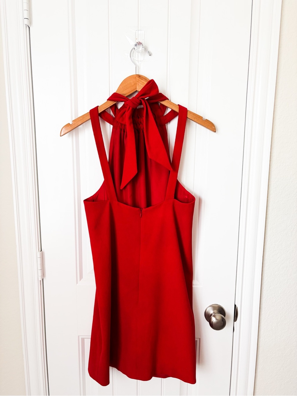 C/MEO Collective Red Halter Mini Dress Size Medium - Picture 2 of 2